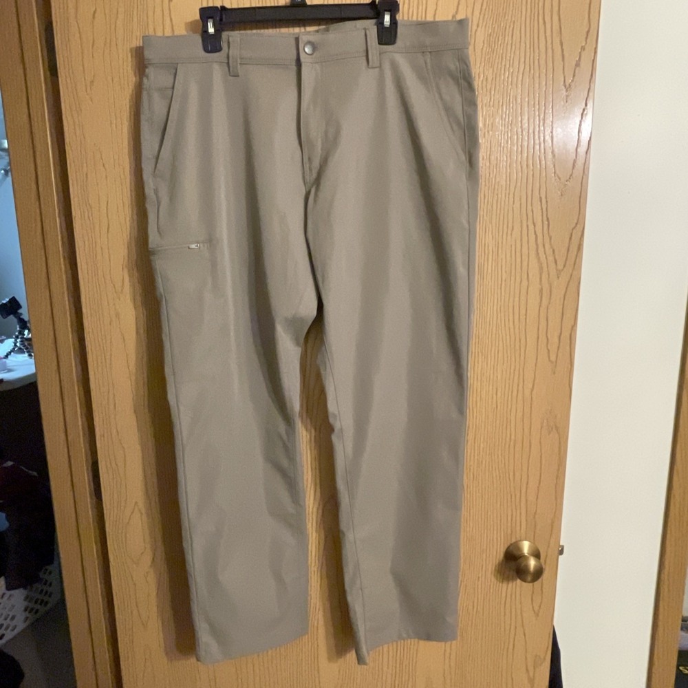 Copper & Oak Supply Co Men's Pants — Khaki‎ • Size 38 x 32